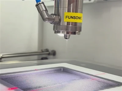 Jednolični sloj tankog filma nano materijala raspršen ultrazvučnim